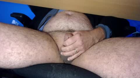 A UK Dude online show from April 14, 1:03 pm