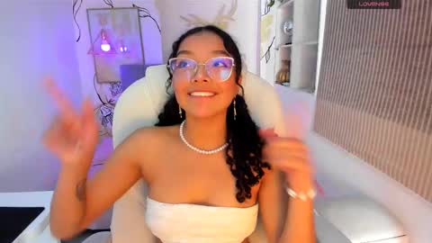 aurora_blis online show from October 13, 2:30 pm