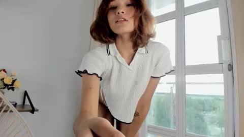Snapshot of aurora_bunnie chatting on September 12, 2:41 pm Sharith online show from September 12, 2:41 pm
