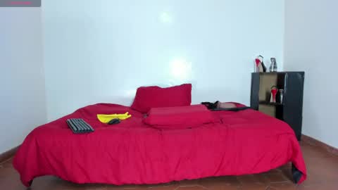 Aurora online show from April 21, 12:23 pm