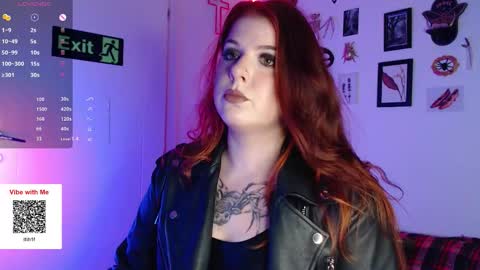 Snapshot of aurora_hotter chatting on October 21, 6:44 pm Miss A Fansly - Auroradomina1 online show from October 21, 6:44 pm