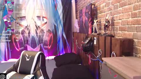 Snapshot of aurora_natsuki chatting on March 9, 8:10 pm AURORA NATSUKI online show from March 9, 8:10 pm