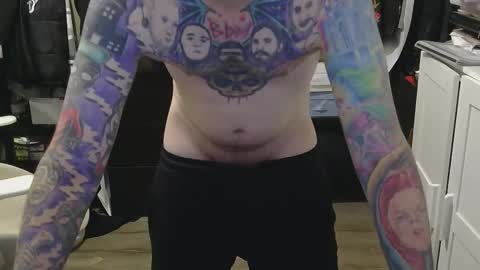 ausmopolitan online show from March 15, 11:52 pm