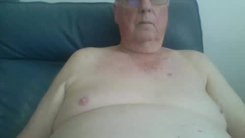 aussie1955 online show from December 2, 6:35 am