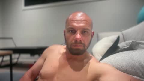 aussieboycal online show from March 21, 10:42 am