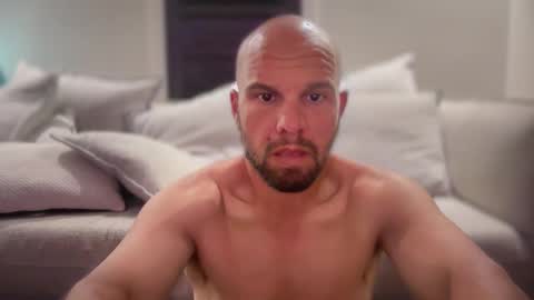 aussieboycal online show from April 4, 11:50 am