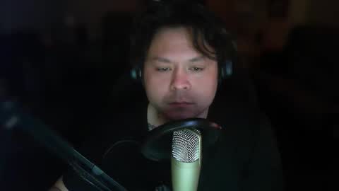 aussiechris2002 online show from November 2, 1:33 pm