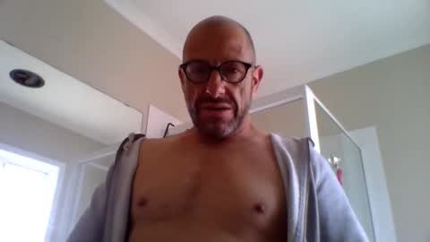 Snapshot of aussieguy59660 chatting on September 21, 12:58 am aussieguy59660 online show from September 21, 12:58 am