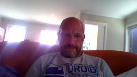 Snapshot of aussieguy59660 chatting on November 1, 12:22 am aussieguy59660 online show from November 1, 12:22 am