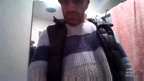 Snapshot of aussieguy59660 chatting on September 16, 2:20 pm aussieguy59660 online show from September 16, 2:20 pm