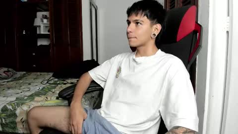 Austin online show from November 24, 8:40 pm