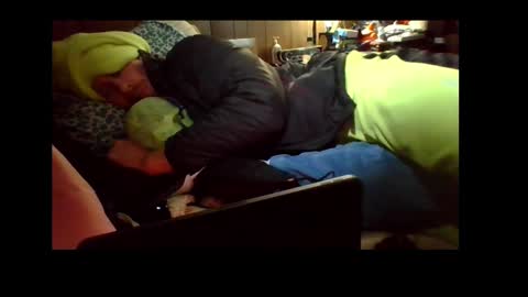 Senior Agua online show from December 4, 7:22 am