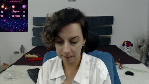 AutumnOpal online show from February 9, 3:00 am