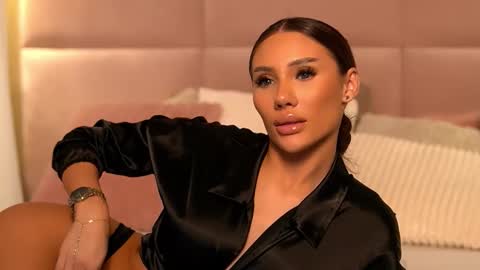 Ava online show from March 13, 1:53 am