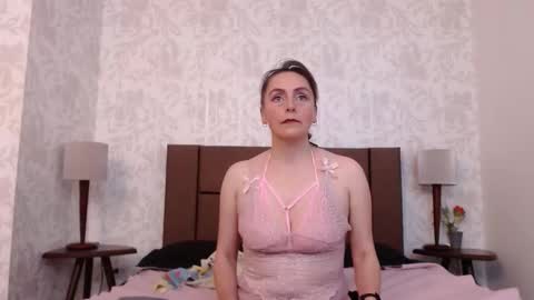 Ava  online show from February 9, 7:27 pm