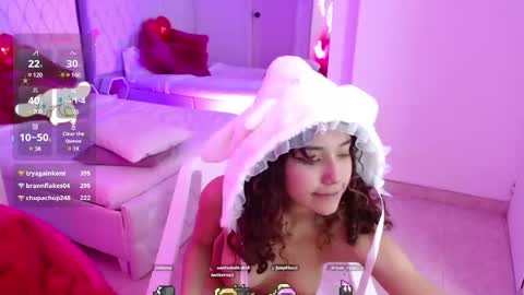 AVA online show from February 25, 7:16 pm