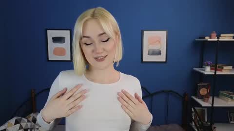 avaa__miller online show from March 6, 4:07 pm