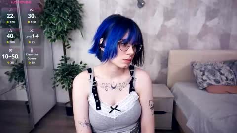 avaobierne online show from December 2, 6:39 pm