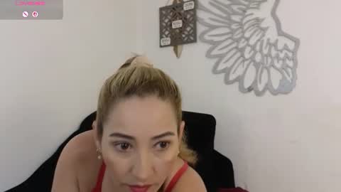 Ava online show from August 5, 4:42 am
