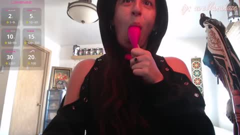 avellanahaze online show from September 19, 6:33 pm