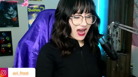 Saraaaa independent model 3 online show from December 5, 11:12 am