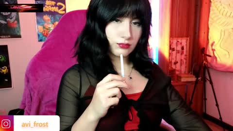 Saraaaa independent model 3 online show from January 12, 7:00 am