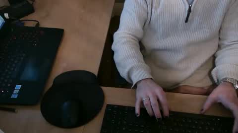 awakeb4dawn69 online show from March 10, 6:34 pm