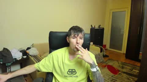 Snapshot of awesome_justin chatting on September 11, 8:21 pm Justin online show from September 11, 8:21 pm