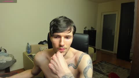 Snapshot of awesome_justin chatting on February 7, 10:30 pm Justin online show from February 7, 10:30 pm