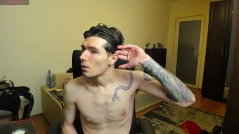 Snapshot of awesome_justin chatting on January 30, 11:33 am Justin online show from January 30, 11:33 am