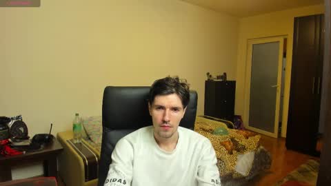 Snapshot of awesome_justin chatting on March 6, 2:41 am Justin online show from March 6, 2:41 am