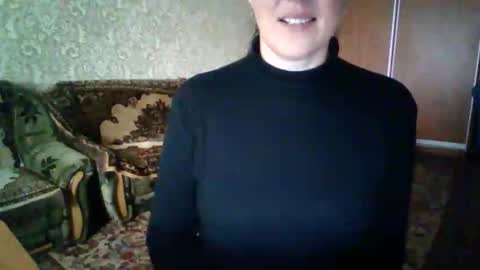 awesomeladyy online show from November 4, 8:26 am