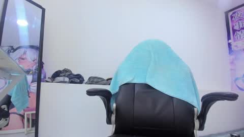 Axel online show from October 8, 10:38 pm