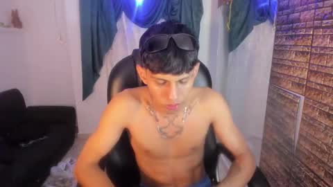 Axel online show from September 20, 5:21 am