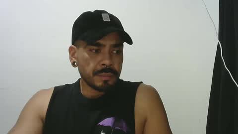 Axel online show from February 2, 4:05 am