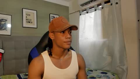 Snapshot of axel_silva3 chatting on October 3, 1:08 pm AXEL SILVA online show from October 3, 1:08 pm