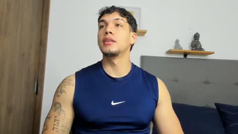 Snapshot of axel_taylor21 chatting on September 30, 4:17 pm INDEPENDENT MODEL  online show from September 30, 4:17 pm