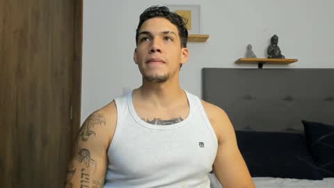 Snapshot of axel_taylor21 chatting on September 9, 4:45 am INDEPENDENT MODEL  online show from September 9, 4:45 am