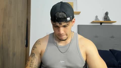 Snapshot of axel_taylor21 chatting on October 19, 6:18 am INDEPENDENT MODEL  online show from October 19, 6:18 am