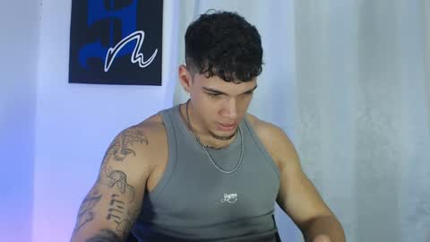 Snapshot of axel_taylor21 chatting on February 7, 9:37 pm INDEPENDENT MODEL  online show from February 7, 9:37 pm