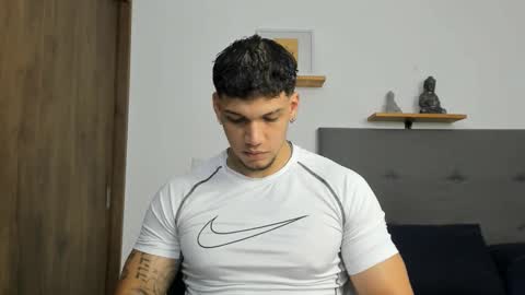 Snapshot of axel_taylor21 chatting on September 16, 9:51 pm INDEPENDENT MODEL  online show from September 16, 9:51 pm