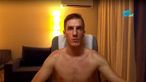 Axl online show from February 13, 1:42 am