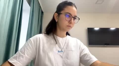 Allison online show from November 12, 7:32 am