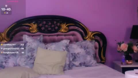 Ayla online show from March 29, 9:05 pm