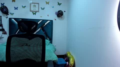 Snapshot of aylin_diazz chatting on January 27, 5:14 am Aylin online show from January 27, 5:14 am