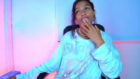 aylin_valerie online show from July 24, 2:09 am