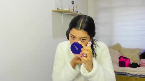 Snapshot of aysha_winxx chatting on October 20, 11:15 am aysha_winxx online show from October 20, 11:15 am