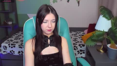 Azaliya online show from November 21, 8:40 pm