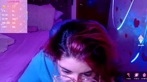 Snapshot of azamy_12 chatting on February 25, 9:09 am Amanda online show from February 25, 9:09 am