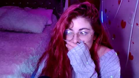 Snapshot of azamy_12 chatting on February 22, 4:18 am Amanda online show from February 22, 4:18 am
